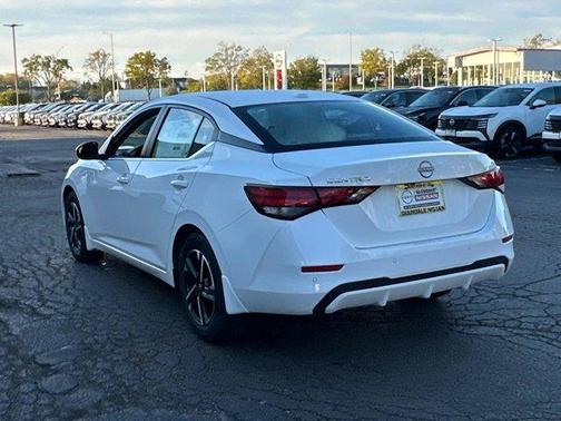 2025 Nissan Sentra SV