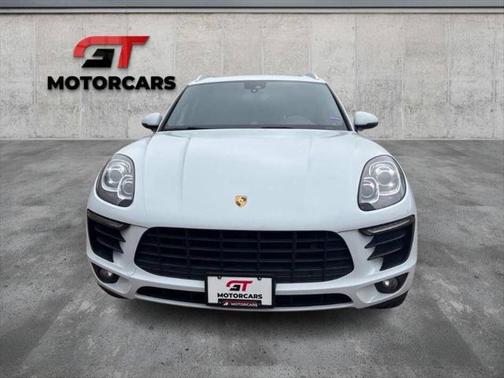 2017 Porsche Macan Base