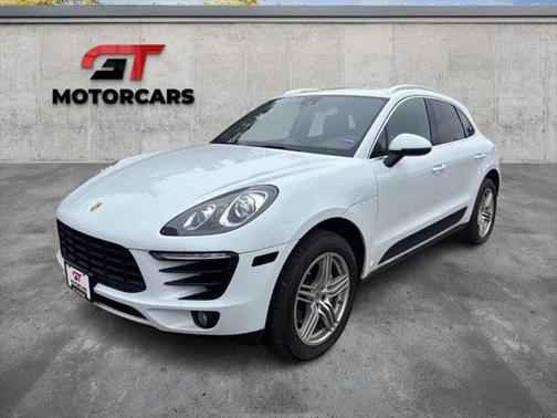 2017 Porsche Macan Base
