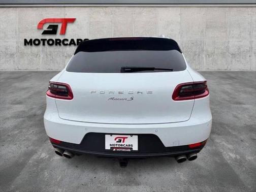 2017 Porsche Macan Base