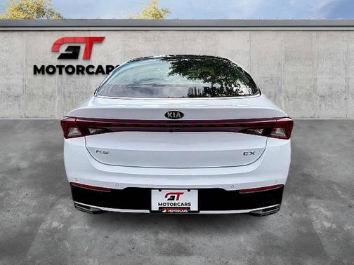 2021 Kia K5 EX