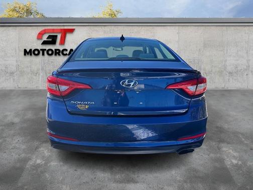 2016 Hyundai SONATA SE