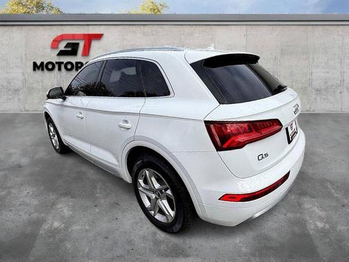 2019 Audi Q5 45 Premium