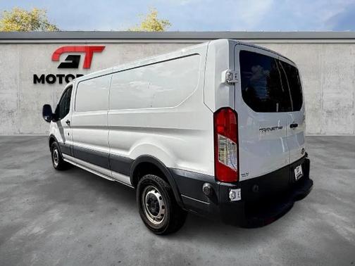 2020 Ford Transit-250 Base