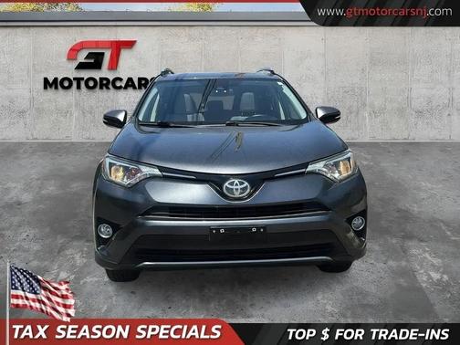 Silver Sky Metallic 2018 Toyota RAV4 XLE