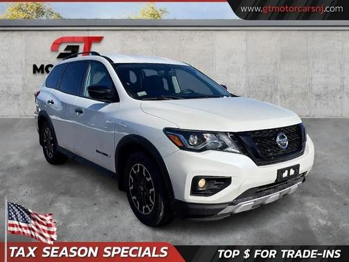 2019 Nissan Pathfinder SV