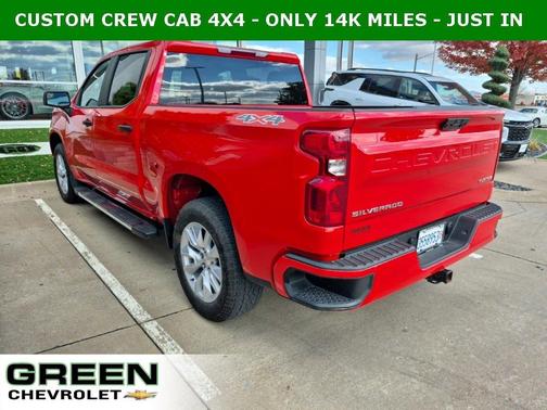 2022 Chevrolet Silverado 1500 Custom