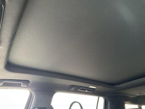 2022 Chevrolet Suburban Premier