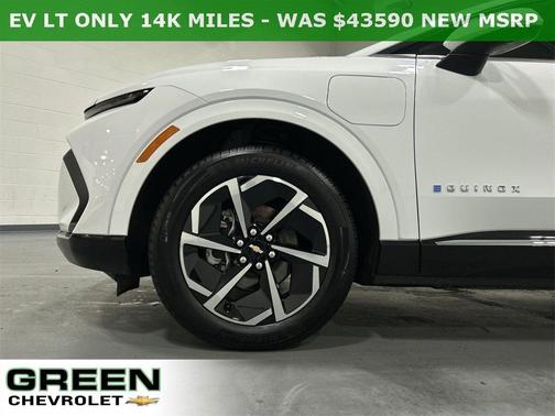 2025 Chevrolet Equinox EV LT 2