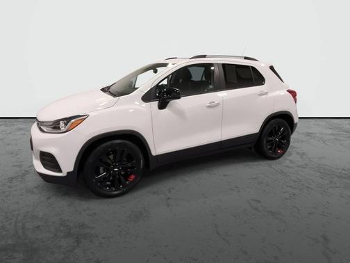 White 2019 Chevrolet Trax LT