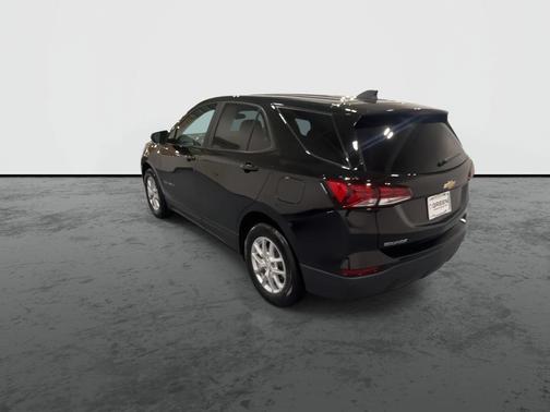 Black 2023 Chevrolet Equinox LS