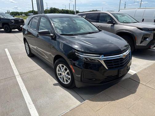 Black 2023 Chevrolet Equinox LS