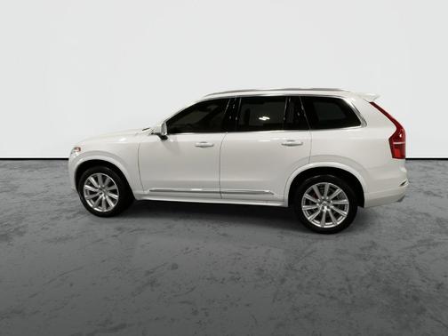 White 2019 Volvo XC90 T6 Inscription