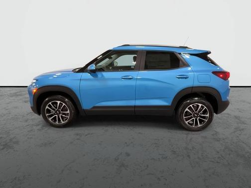 Blue 2026 Chevrolet Trailblazer LT