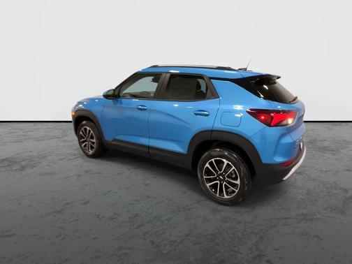 Blue 2026 Chevrolet Trailblazer LT