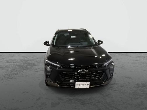 Black 2026 Chevrolet Trax ACTIV