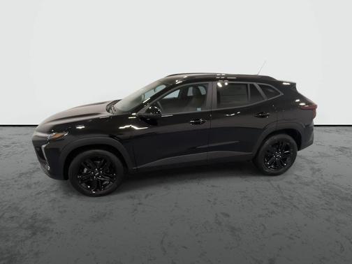 Black 2026 Chevrolet Trax ACTIV