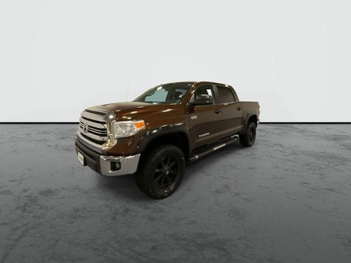 2017 Toyota Tundra SR5
