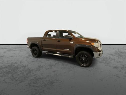 2017 Toyota Tundra SR5