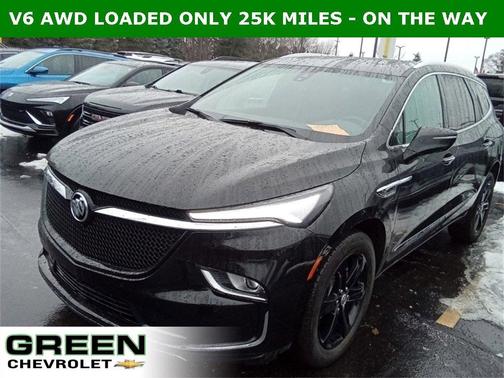 2023 Buick Enclave Essence