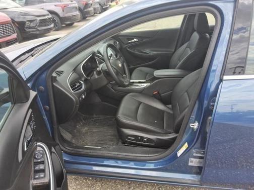Blue 2025 Chevrolet Malibu 2LT