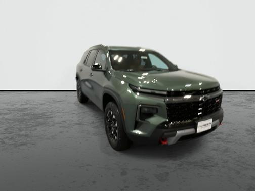 Green 2027 Chevrolet Traverse Z71