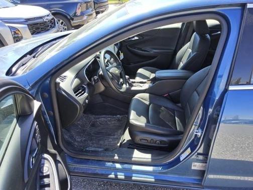 Blue 2025 Chevrolet Malibu 2LT