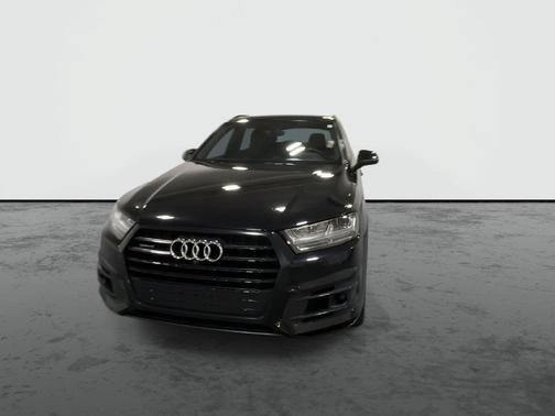 Orca Black Metallic 2019 Audi Q7 55 Prestige