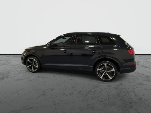Orca Black Metallic 2019 Audi Q7 55 Prestige