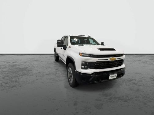 White 2026 Chevrolet Silverado 2500 Custom