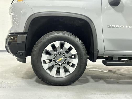 2025 Chevrolet Silverado 2500 Custom