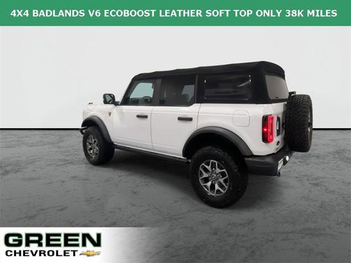 2021 Ford Bronco Base