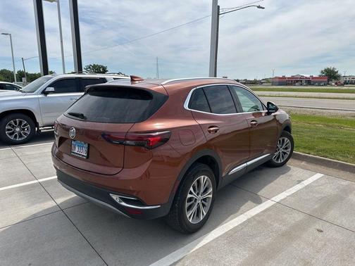 Brown 2022 Buick Envision Preferred
