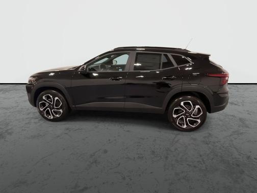 Black 2026 Chevrolet Trax 2RS