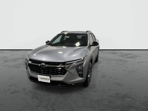 Gray 2026 Chevrolet Trax 2RS