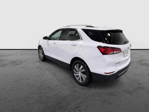 White 2022 Chevrolet Equinox Premier