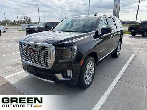 Black 2021 GMC Yukon Denali