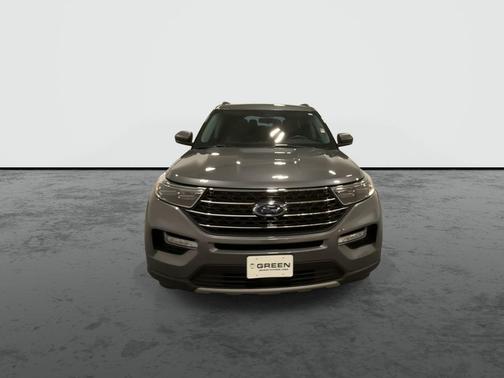 Gray 2022 Ford Explorer XLT