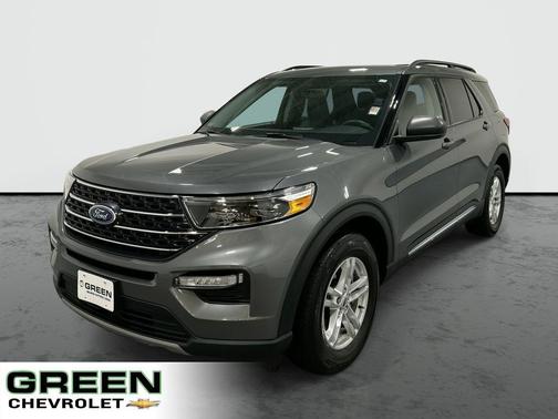 Gray 2022 Ford Explorer XLT