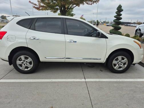 2013 Nissan Rogue S