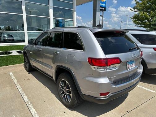 Silver 2020 Jeep Grand Cherokee Limited