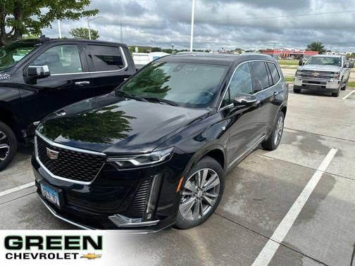 Black 2022 Cadillac XT6 Premium Luxury AWD