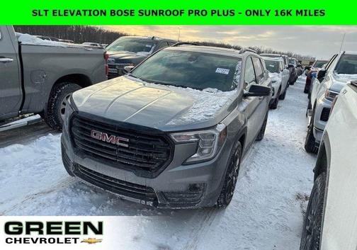 2024 GMC Terrain SLT
