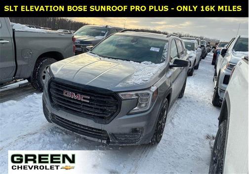 2024 GMC Terrain SLT
