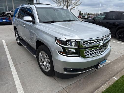 Gray 2017 Chevrolet Tahoe LT