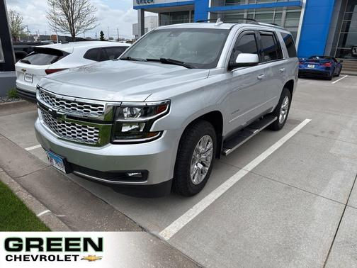 Gray 2017 Chevrolet Tahoe LT