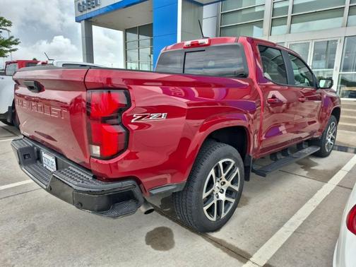Red 2024 Chevrolet Colorado Z71