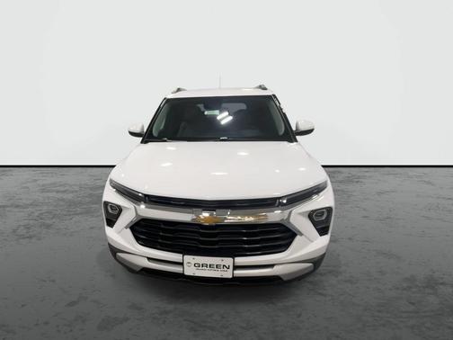 White 2026 Chevrolet Trailblazer LT
