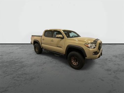 2020 Toyota Tacoma SR5