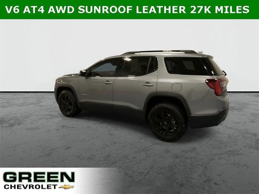 2023 GMC Acadia AT4